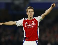 RayBet-西亚卡姆在阿森纳比赛中逆转，精彩发挥引发热议！的简单介绍