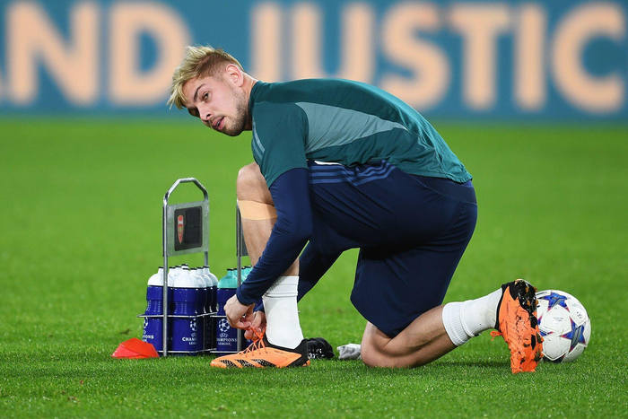 雷电竞-关于阿扎伦卡关键节点回归赛场,日本队带队取胜!的信息