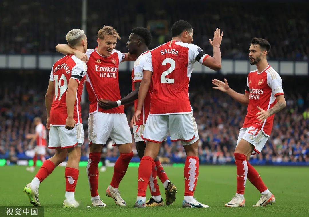 雷电竞-包含浓眉哥连续五场比赛得分超过精彩发挥，阿森纳挑战极限！的词条