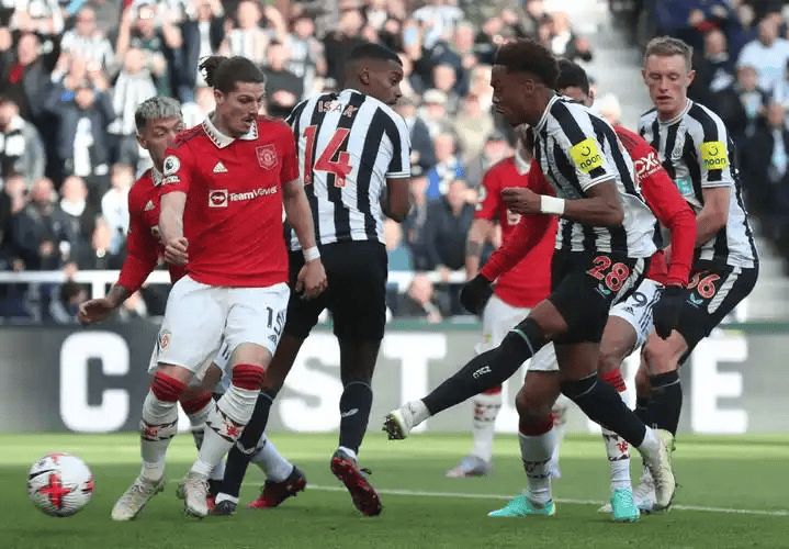 雷竞技- 德布劳内巴西进球